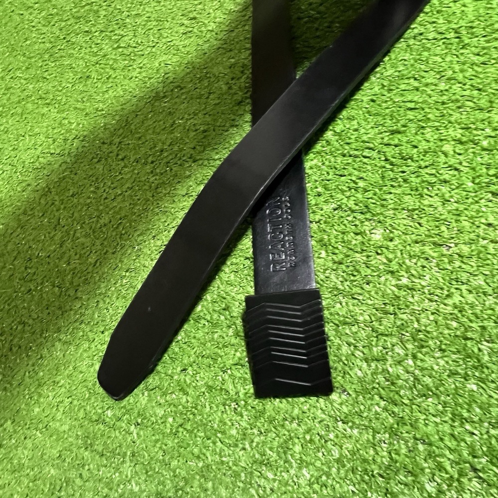 Y2& Kenneth Cole Reaction Mens Black Faux Leather Track Buckle Belt LG EUC